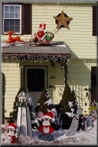 A Meriden Parks and Rec Winter 2000 House 
Decorating Contest winner