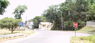 forward view at end of exit 7, I-691 East