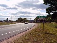 forward view at end of exit 3, I-691 West