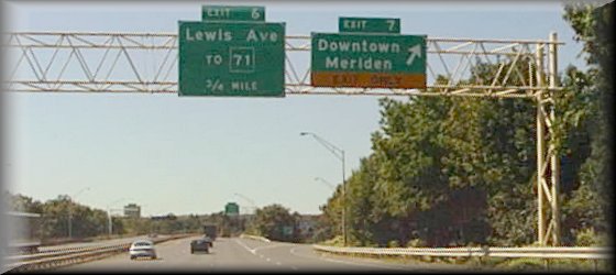 digital photo of exit 7, I-691 West